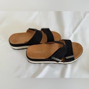 Vionic Women's Black and Tan Slide Sandals